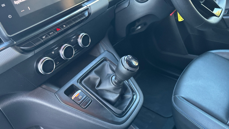 Nissan Townstar L1 Petrol 1.3 Acenta Van